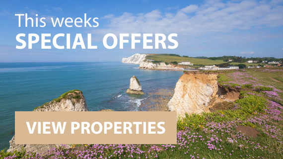 Snap up a last minute cottage